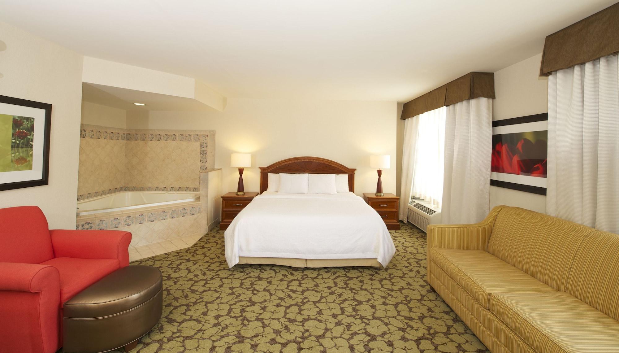 Hilton Garden Inn Virginia Beach Town Center Exterior foto