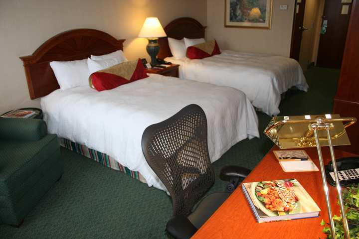 Hilton Garden Inn Virginia Beach Town Center Exterior foto