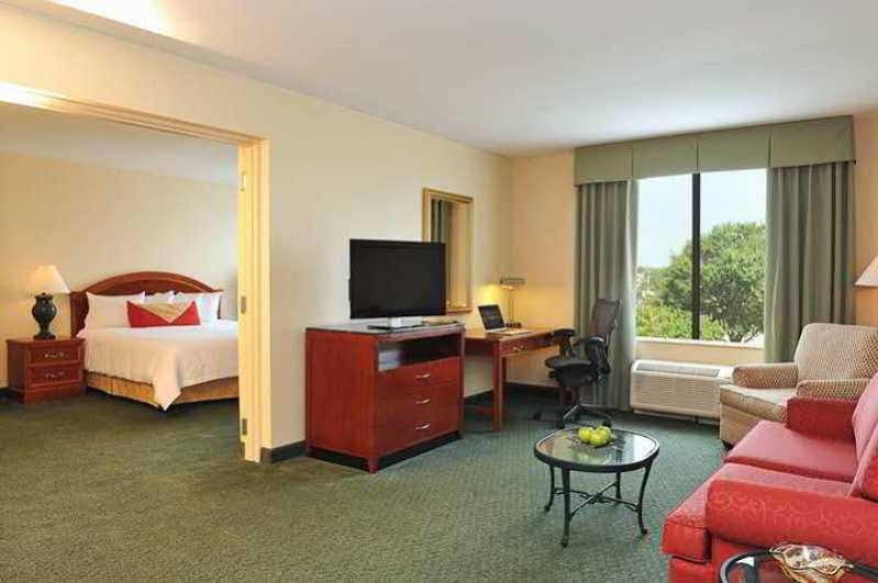 Hilton Garden Inn Virginia Beach Town Center Exterior foto