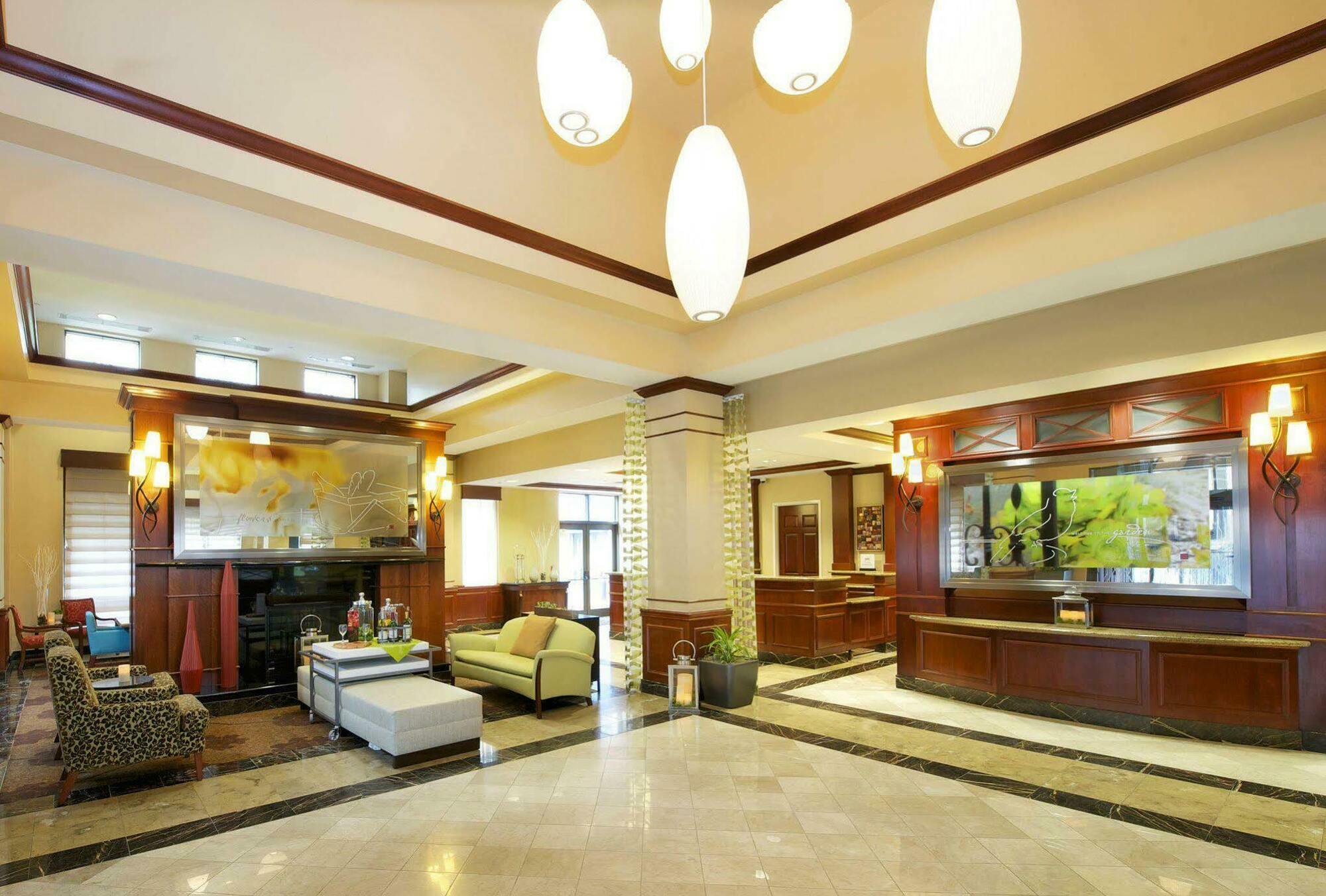 Hilton Garden Inn Virginia Beach Town Center Exterior foto